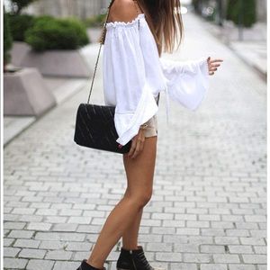 NWOT White off the shoulder casual loose blouse